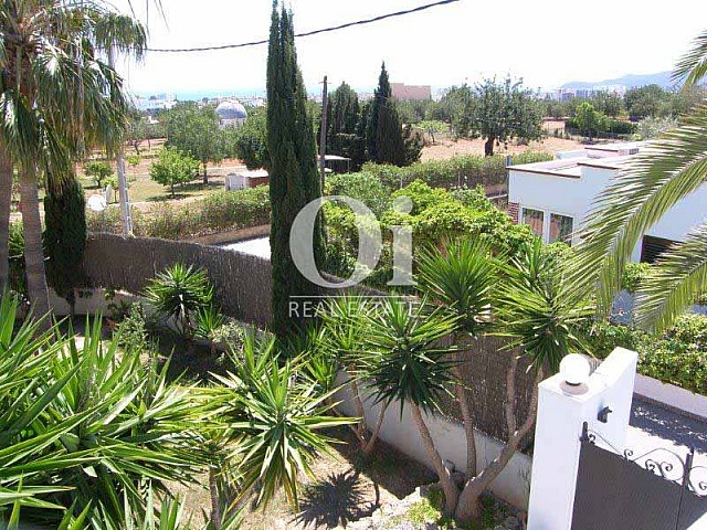 Blick auf die Umgebung vom Haus zum Verkauf in Sant Jose, Ibiza.