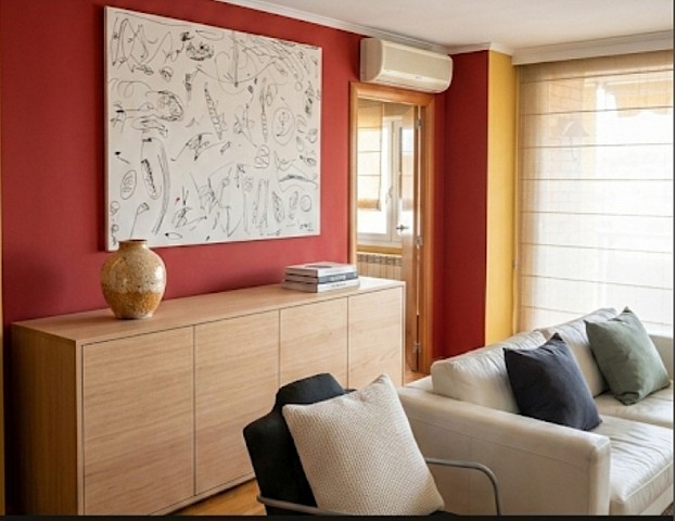 Espectacular piso en travessera de les corts piso amplio de 4 habitaciones 
