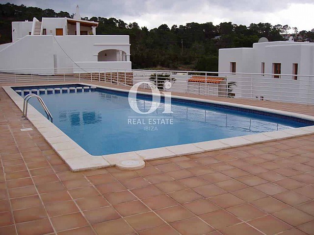 Piscine de maison pour séjour en location à Ibiza