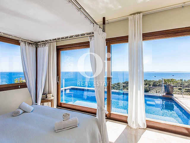 Chambre double de maison pour séjour en location à Roca Llisa, Ibiza