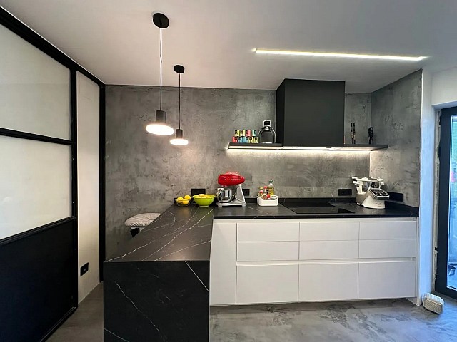Ático dúplex exclusivo con gran terraza privada en Poblenou