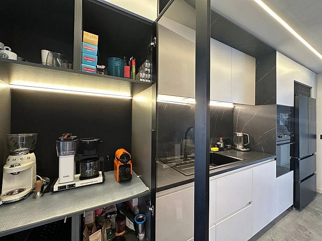 Ático dúplex exclusivo con gran terraza privada en Poblenou