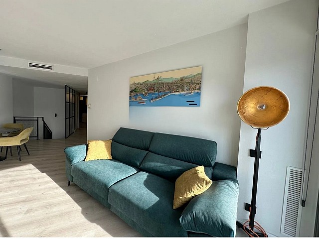 Ático dúplex exclusivo con gran terraza privada en Poblenou