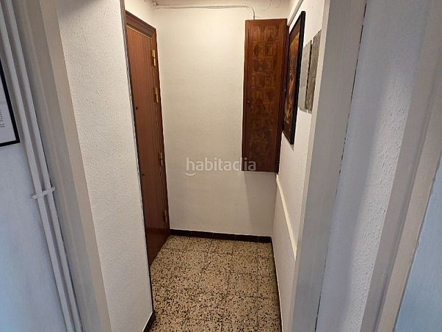 2157563