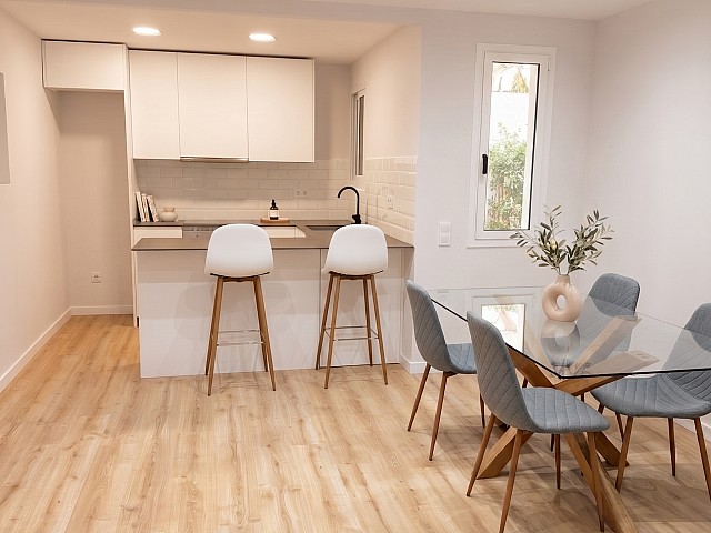 Piso reformado a estrenar con patio privado en la Esquerra de l'Eixample | Barcelona