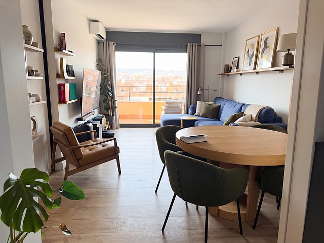 Penthouse rénové avec grande terrasse de 21 m², vue dégagée et design d'auteur à El Clot (Barcelone)