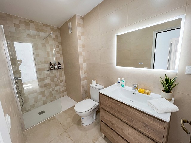 Piso de 4 habitaciones en venta en Carrer Blanqueria, Santa Pere-Santa Caterina, Barcelona.