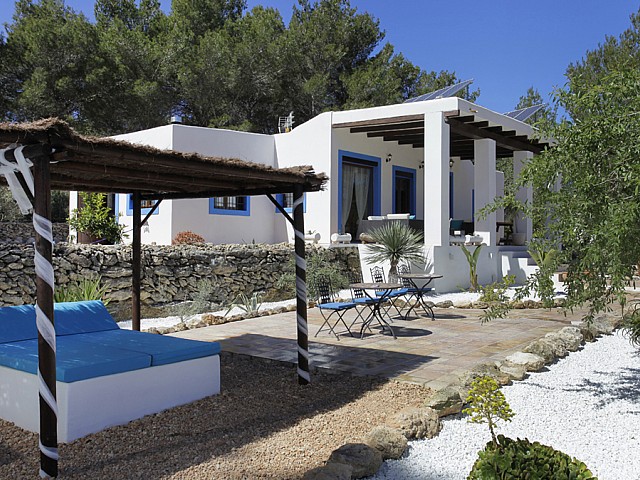 Blick auf den Chillout-bereich vom Ferienhaus auf Ibiza, in Santa Gertrudis