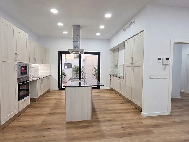 Piso en venta en Girona (2)