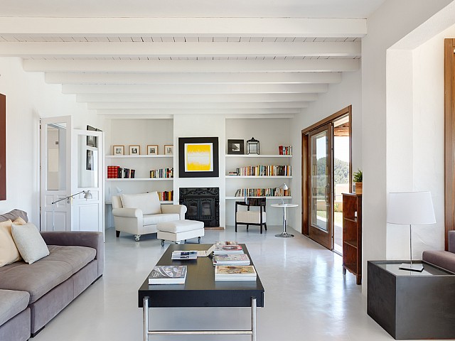 Sala de estar de maravillosa villa en alquiler en San Agustin, Ibiza