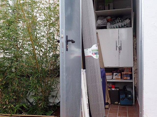 Atico en alquiler en Sant Antoni, Barcelona.