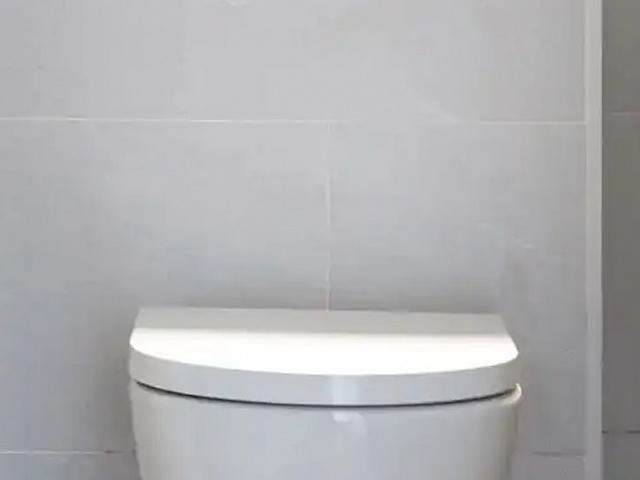 Detalle del sanitario en piso reformado en venta en Barcelona, REF 276860