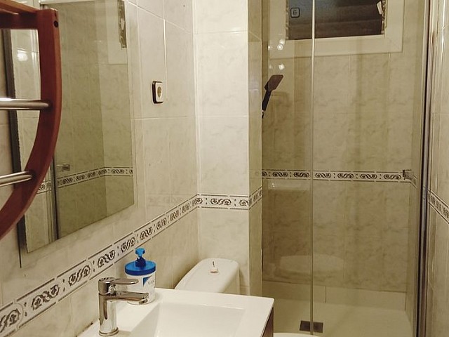 PISO REFORMADO DE 3 HABITACIONES EN LA MARINA DEL PORT – BARCELONA