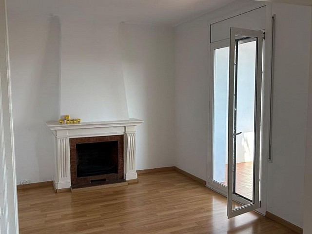  Ático en Pedralbes con vistas al mar, terraza y 4 habitaciones