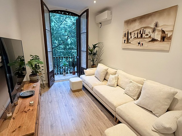 ESPETACULAR APARTAMENTO RENOVADO NA CARRER DE CASANOVA, SANT ANTONI