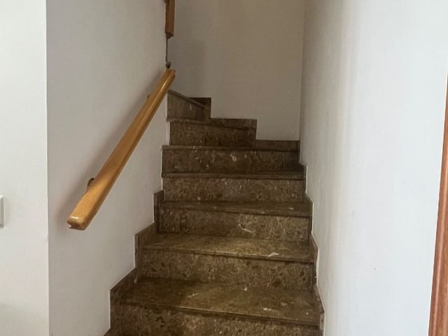 2425983