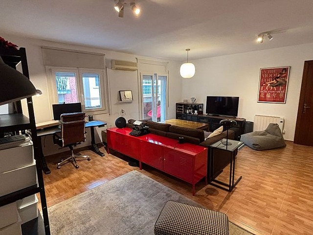 Oportunidad en Bon Pastor – Sant Andreu. Piso exterior, luminoso y con una espectacular azotea de 74 m² de uso exclusivo.