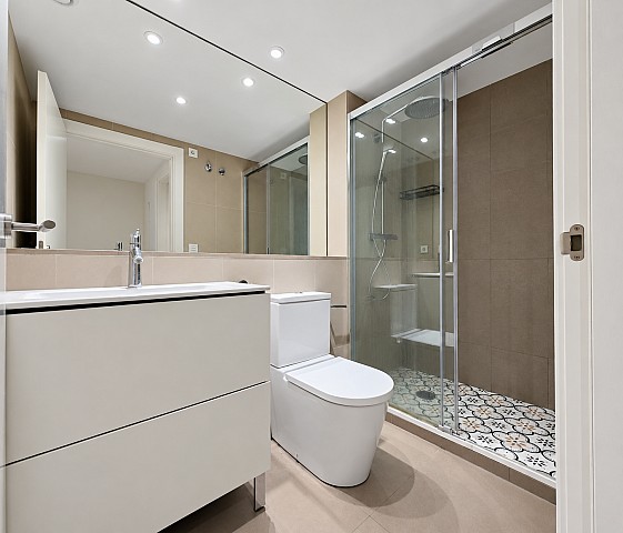 Baño con ducha — Piso en Sant Gervasi, Barcelona