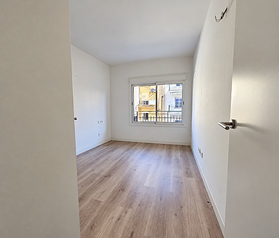 Dormitorio exterior — Piso en Sant Gervasi, Barcelona