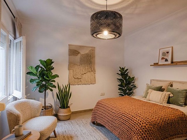 Espacio, luz y posibilidades infinitas\! Magnífico piso de 113 m² con gran potencial en Sant Andreu, Barcelona