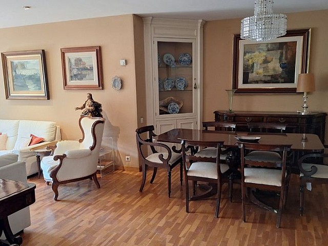 Comedor de la vivienda en piso en venta en Sant Gervasi-La Bonanova, Barcelona, REF 283219