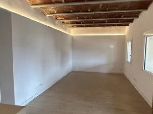 2472657