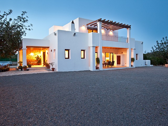 Facade of the house for rent in Ibiza