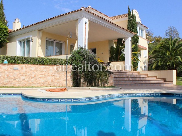 Villa à venda em Elviria, Marbella