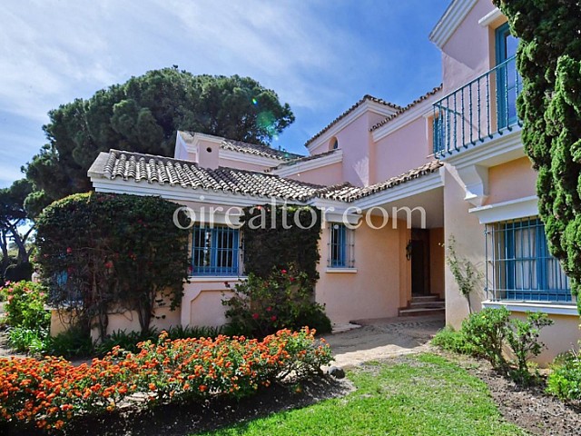 Casa en venta en Puerto Banús, Marbella