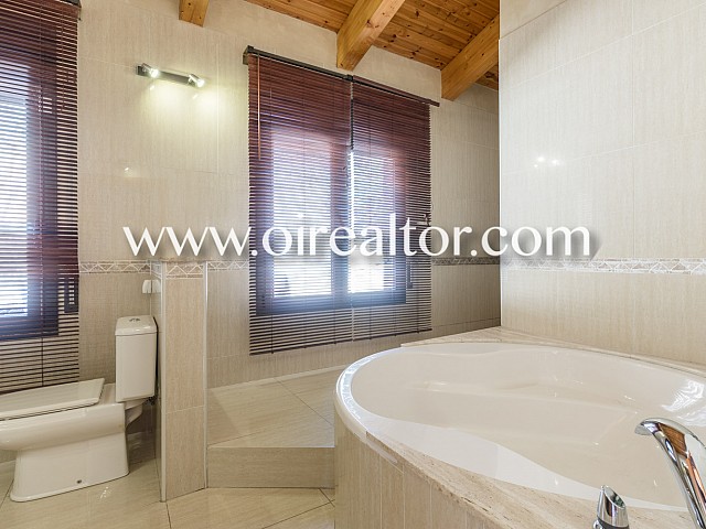 House in PREMIA DE DALT 19