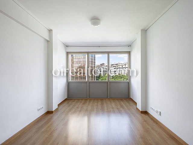 04 Salón, piso en venta en Barcelona