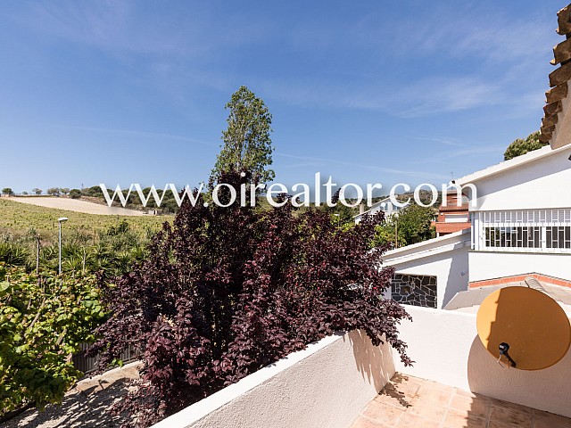 House in Alella 25