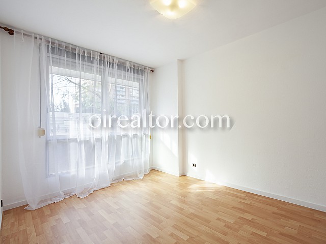 02 Salón, piso en venta en Barcelona