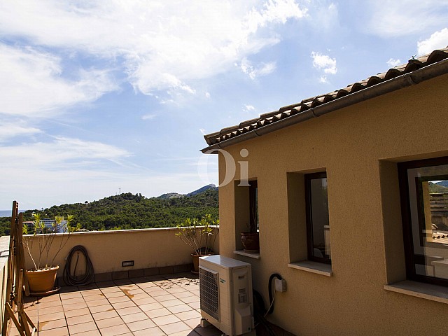 Terraza en casa en venta en exclusivo residencial en Mallorca