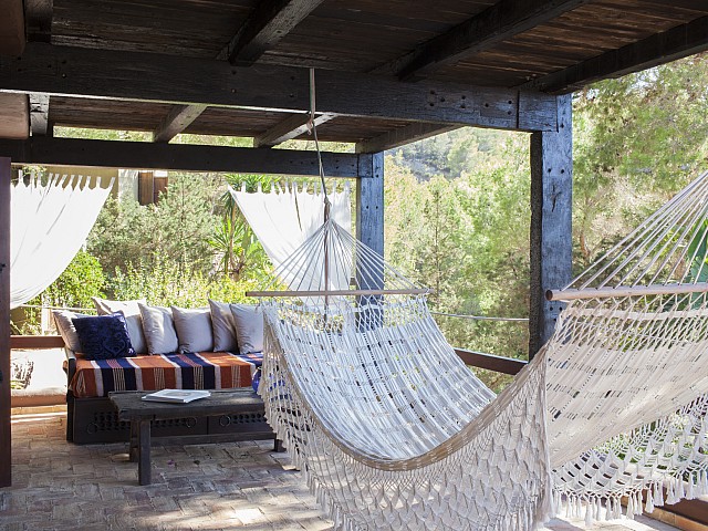 Terraza de villa única de lujo en alquiler en Portixol, Ibiza