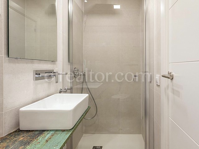 Ref. 54684 - Piso en venta en Eixample Izquierdo, Barcelona