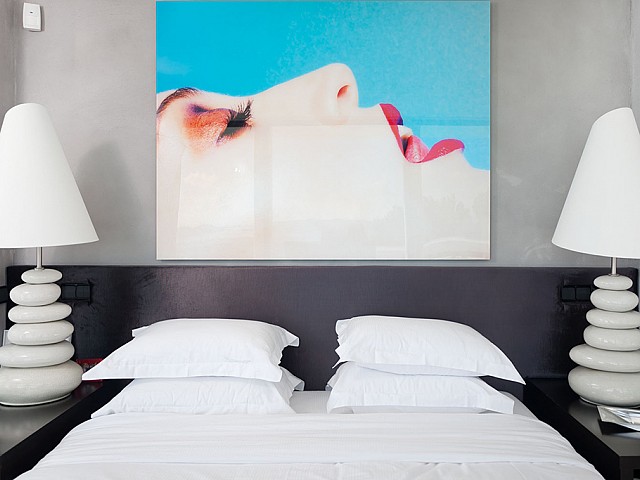 Dormitorio de lujosa villa con maravillosas vistas en alquiler en Ibiza 