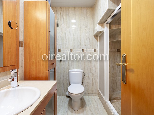 Ref. 57749 - Piso en venta en Sagrada Familia, Barcelona