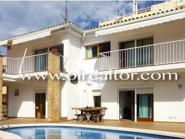 Casa para venda renovado com vista para o mar em Tossa de Mar, Costa Brava
