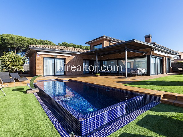 Casa con piscina in vendita a Sant Andreu de Llavaneres