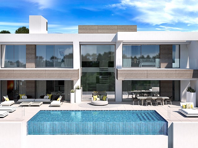 Ville di nuova costruzione in vendita a Estepona, Malaga