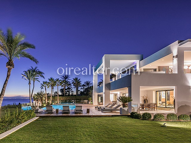 Exclusiva Villa en Venta en El Paraíso, La Nueva Milla