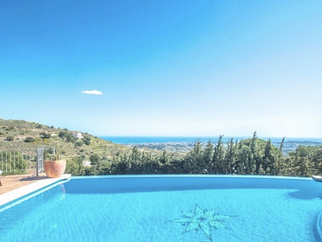 Villa en Venta en Mijas, Malaga