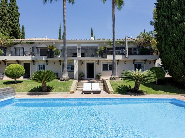 Villa zum Verkauf in Benahavis, Malaga