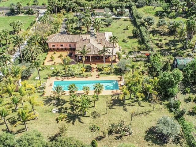 Villa de Obra Nueva en Venta en Alhaurín de la Torre