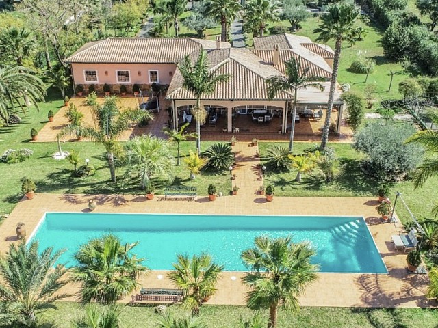 Villa di nuova costruzione in vendita a Alhaurín de la Torre, Malaga