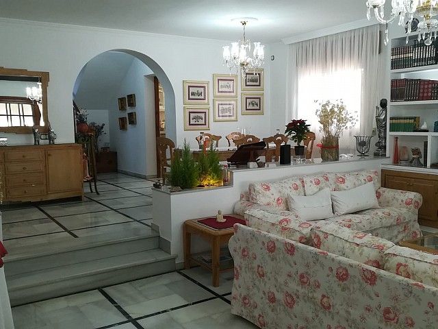 Chalet en Venta en Estepona, Malaga