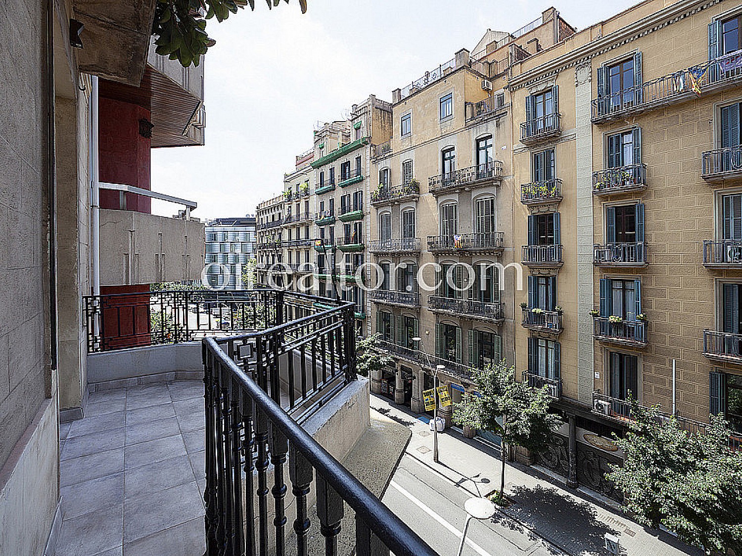 Продается квартира в Эшампле Деречо, Барселона