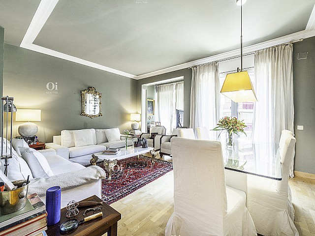 Precioso piso en venta para entrar a vivir en Plaza de Francesc Macià, Barcelona.