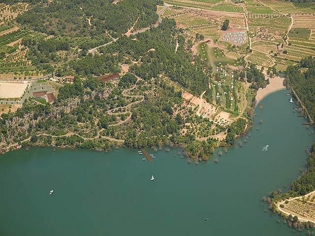Land with project for a tourist complex near Tarragona